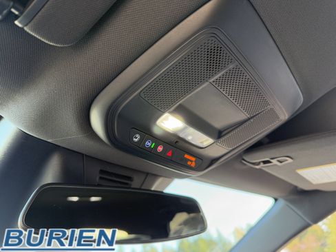 New 2026 Chevrolet Equinox EV LT image 14