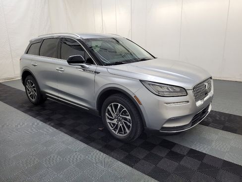 Used 2021 Lincoln Corsair AWD w/ Equipment Group 101A image 11