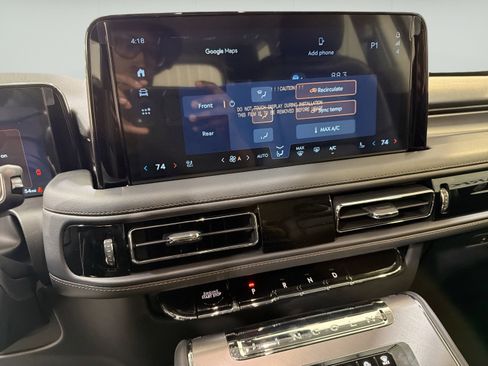 New 2026 Lincoln Aviator AWD image 20