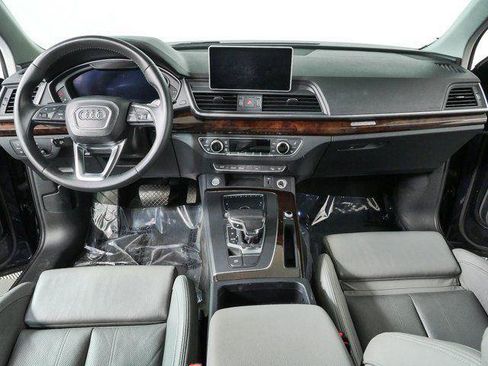 Used 2018 Audi Q5 2.0T Premium Plus w/ Premium Plus Package AWD/4WD image 17