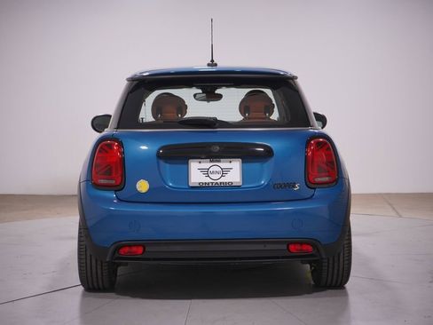 Used 2023 MINI Cooper SE image 5