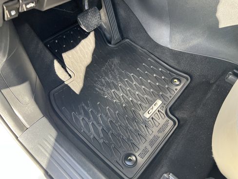 Used 2017 MAZDA CX-5 Grand Touring w/ Premium Package image 15