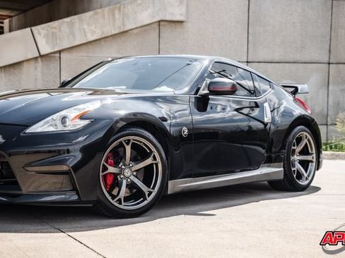 Used 2014 Nissan 370Z NISMO w/ Bose Package RWD image 41