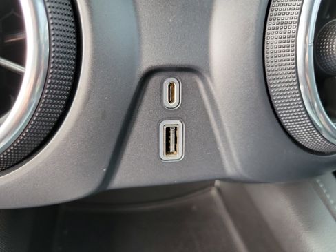 Used 2020 Chevrolet Blazer LT image 26