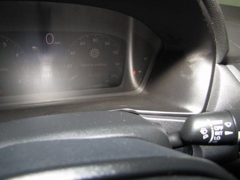 Certified 2023 Honda Accord EX image 4