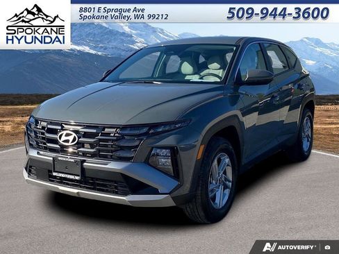 Certified 2025 Hyundai Tucson SE AWD/4WD image 1