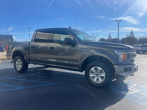 Used 2019 Ford F150 XLT image 4