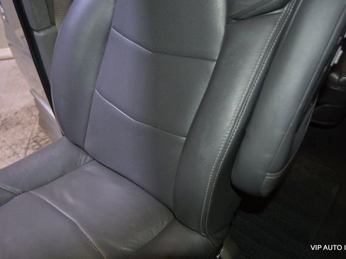 Used 2020 GMC Savana 2500 Extended w/ Enhanced Convenience Package image 23