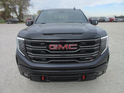 New 2026 GMC Sierra 1500 AT4 image 12
