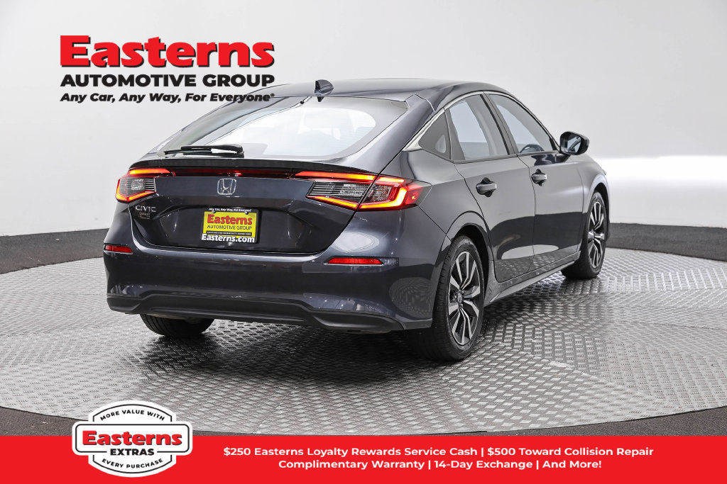 Used 2024 Honda Civic EX-L image 6