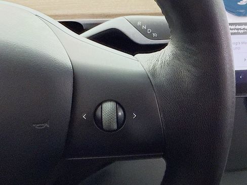 Used 2022 Tesla Model 3 Long Range image 12