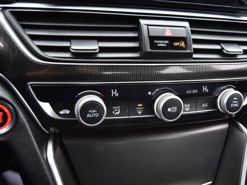 Used 2022 Honda Accord Sport image 15