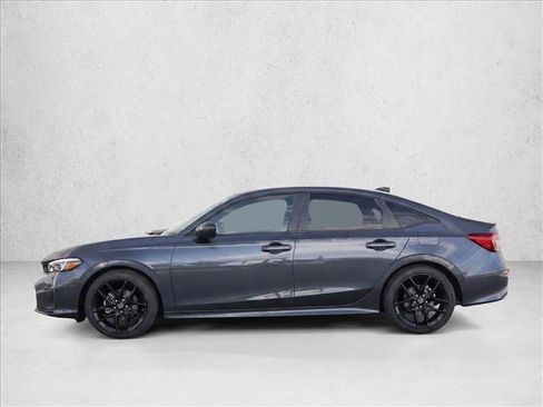 Used 2025 Honda Civic Sport image 4