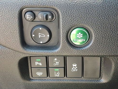 Certified 2024 Honda Passport Black Edition image 28