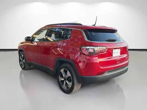 Used 2018 Jeep Compass Latitude w/ Popular Equipment Group image 5