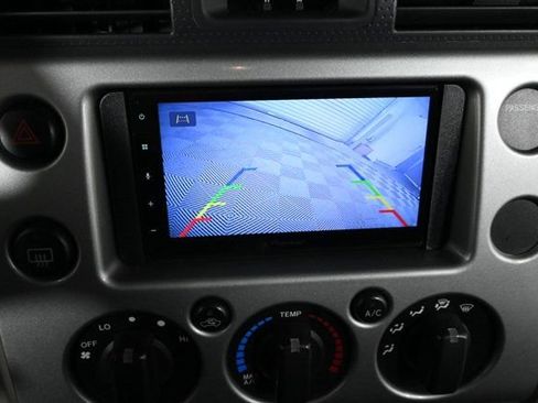 Used 2010 Toyota FJ Cruiser Base image 4