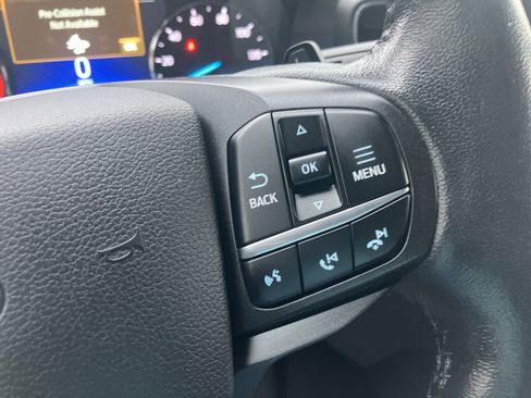Used 2020 Ford Explorer XLT w/ Equipment Group 202A AWD/4WD image 26