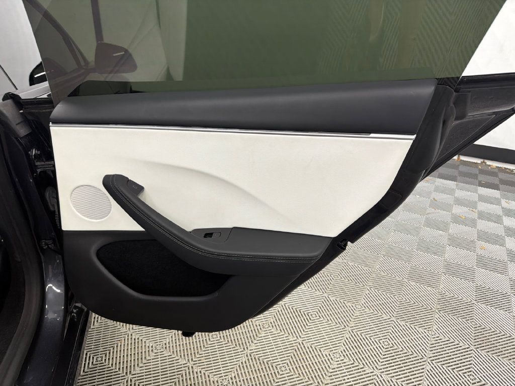 Used 2024 Tesla Model 3 Long Range RWD image 17