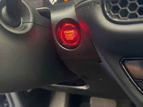 Used 2024 Honda HR-V LX image 24