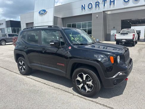 Used 2022 Jeep Renegade Trailhawk w/ Trailer Tow Group AWD/4WD image 2