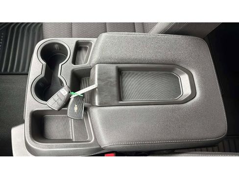 Used 2023 Chevrolet Silverado 1500 LT image 20