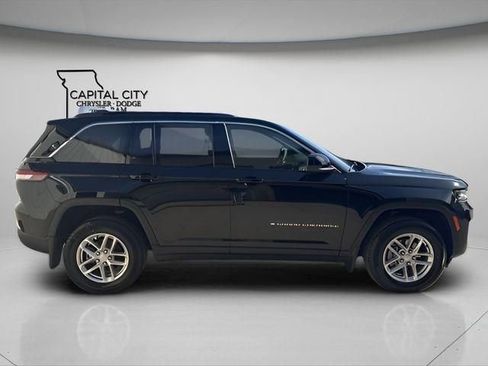 New 2026 Jeep Grand Cherokee Laredo image 6