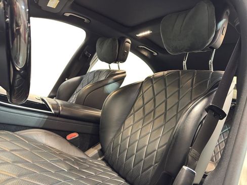 Used 2021 Mercedes-Benz S 580 4MATIC Sedan w/ AMG Line image 16