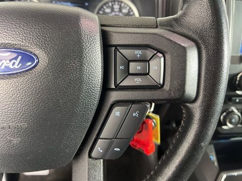 Used 2018 Ford F150 XLT w/ Equipment Group 302A Luxury image 17