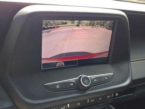 Certified 2023 Chevrolet Camaro LT RWD image 4