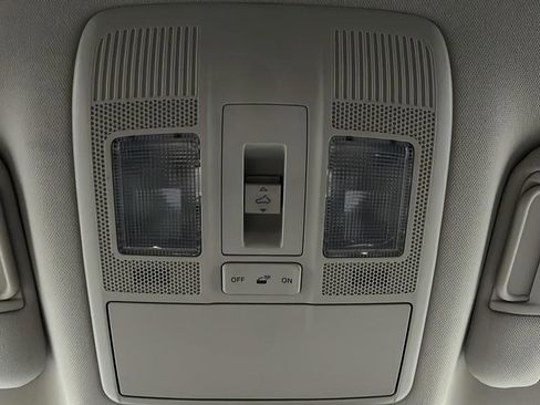 Used 2023 MAZDA CX-9 Touring AWD/4WD image 35