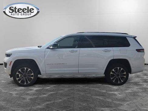 Used 2021 Jeep Grand Cherokee L Overland w/ Luxury Tech Group IV image 2