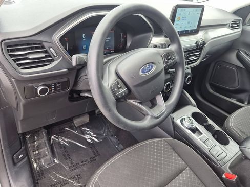 Used 2025 Ford Escape Active AWD/4WD image 13