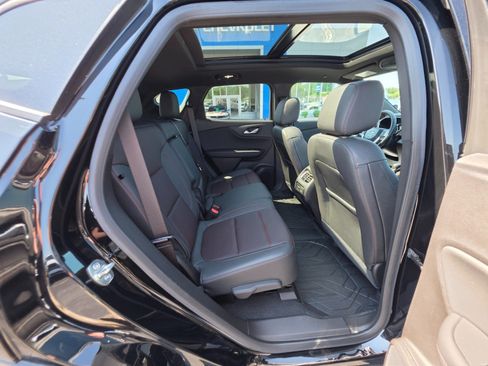 Used 2023 Chevrolet Blazer RS w/ Driver Confidence II Package AWD/4WD image 17