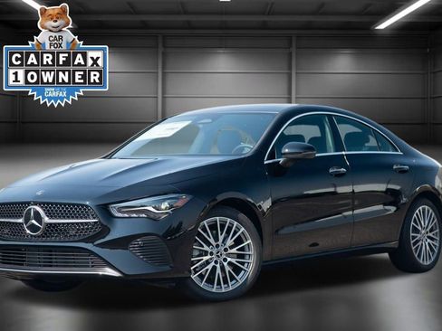 Used 2025 Mercedes-Benz CLA 250 4MATIC image 1