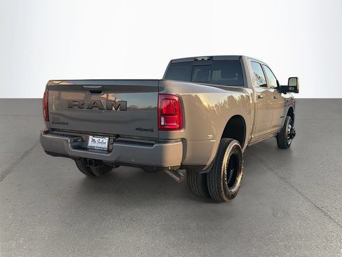 New 2026 RAM 3500 Laramie AWD/4WD image 4