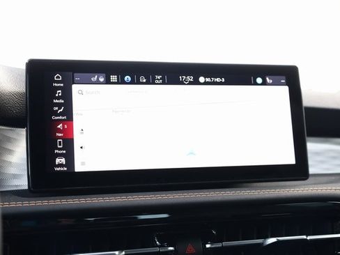 New 2025 Alfa Romeo Tonale Veloce w/ Premium Package image 18