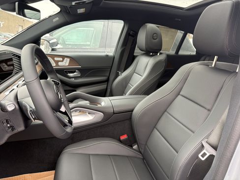 New 2026 Mercedes-Benz GLE 450 4MATIC Coupe image 9