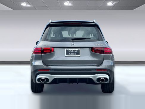 New 2026 Mercedes-Benz GLB 35 AMG 4MATIC image 9