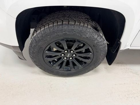 Certified 2022 GMC Canyon Elevation Standard image 17