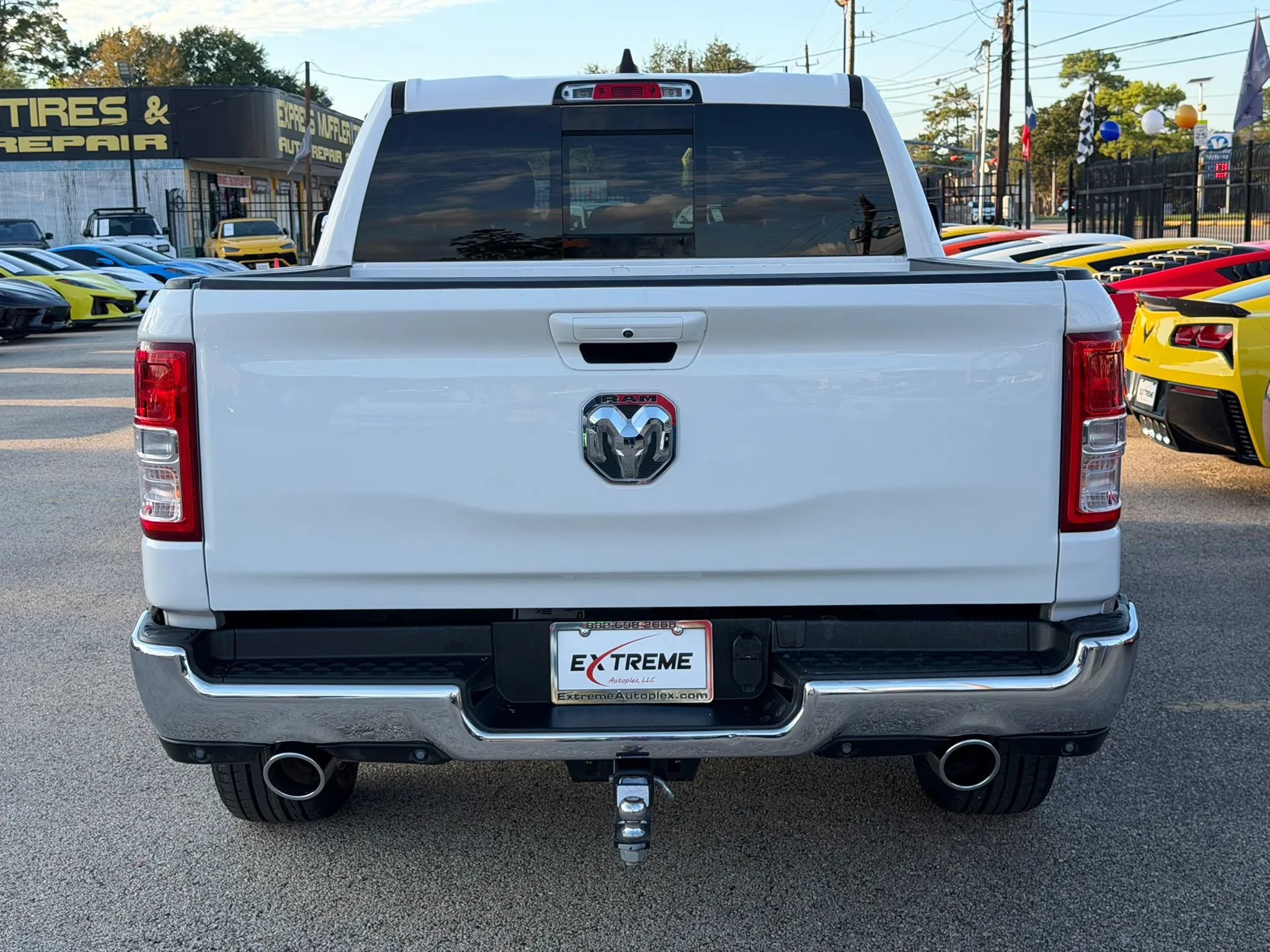 Used 2022 RAM 1500 Big Horn AWD/4WD image 3