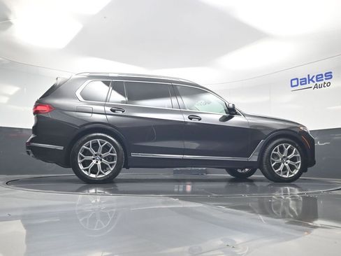 Used 2020 BMW X7 xDrive40i w/ Premium Package AWD/4WD image 48