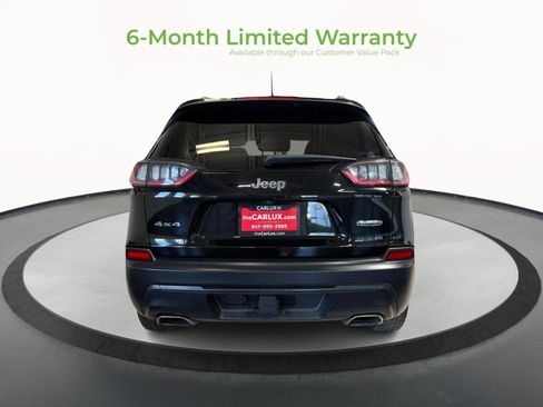 Used 2019 Jeep Cherokee Latitude Plus w/ Cold Weather Group AWD/4WD image 6