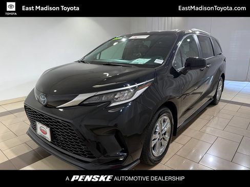 Certified 2023 Toyota Sienna XSE w/ XSE Plus Package AWD/4WD image 1