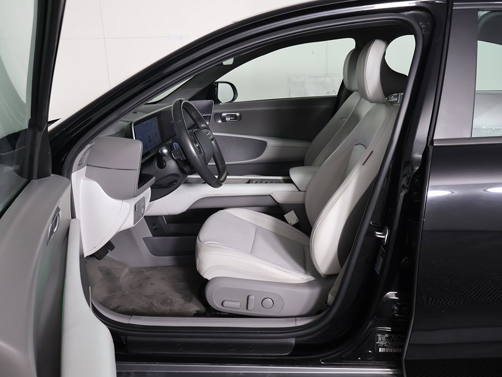 Used 2024 Hyundai Ioniq 6 SEL RWD image 27