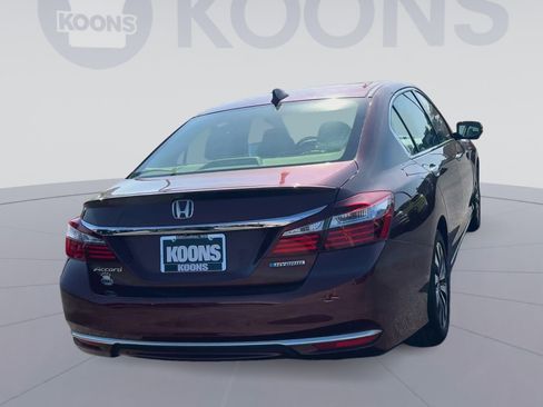 Used 2017 Honda Accord EX-L image 11