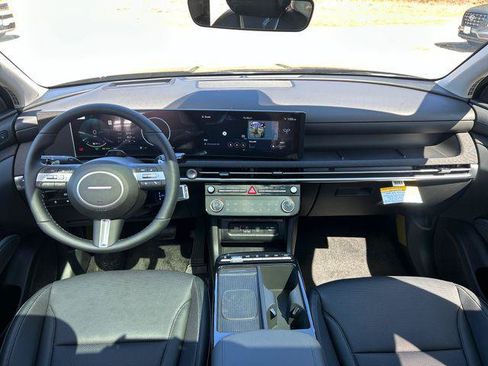 New 2026 Hyundai Tucson Limited AWD/4WD image 16