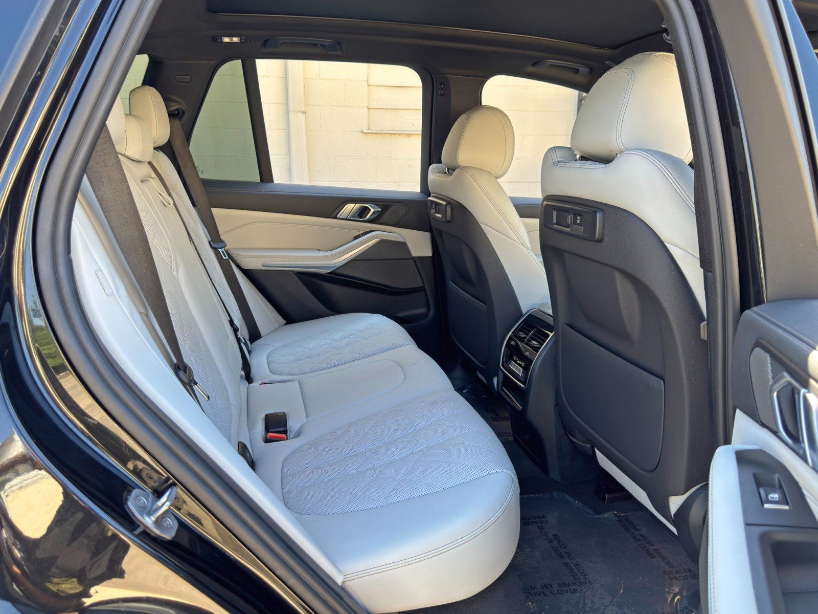 Used 2023 BMW X5 sDrive40i w/ M Sport Package RWD image 47
