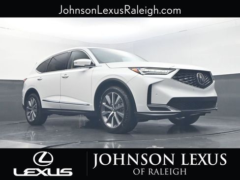 Used 2025 Acura MDX SH-AWD w/ Technology Package image 14