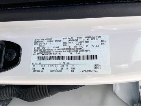 Used 2021 Ford F150 Lariat w/ Equipment Group 502A High AWD/4WD image 33