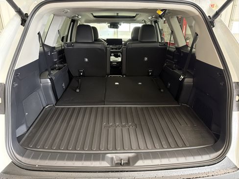 New 2026 Toyota Grand Highlander AWD image 31
